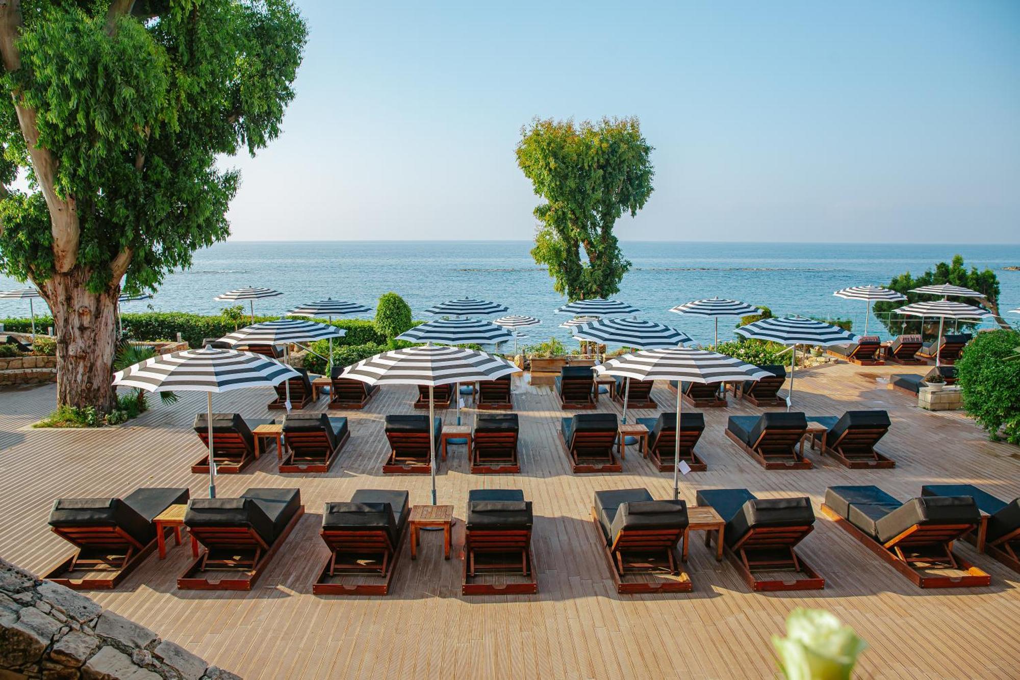 Royal Apollonia By Louis Hotels Limassol Exterior photo Beach at the hotel